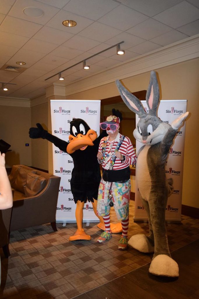 Daffy Duck and Bugs Bunny with clown