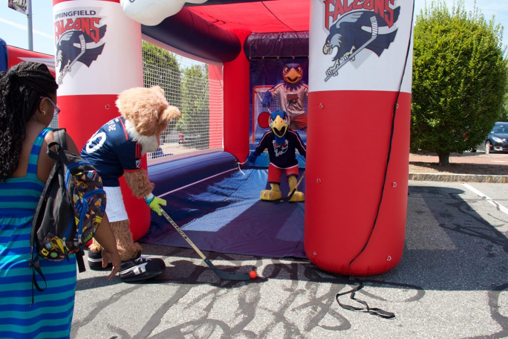 Thunderbird hockey at Kids Safety Expo